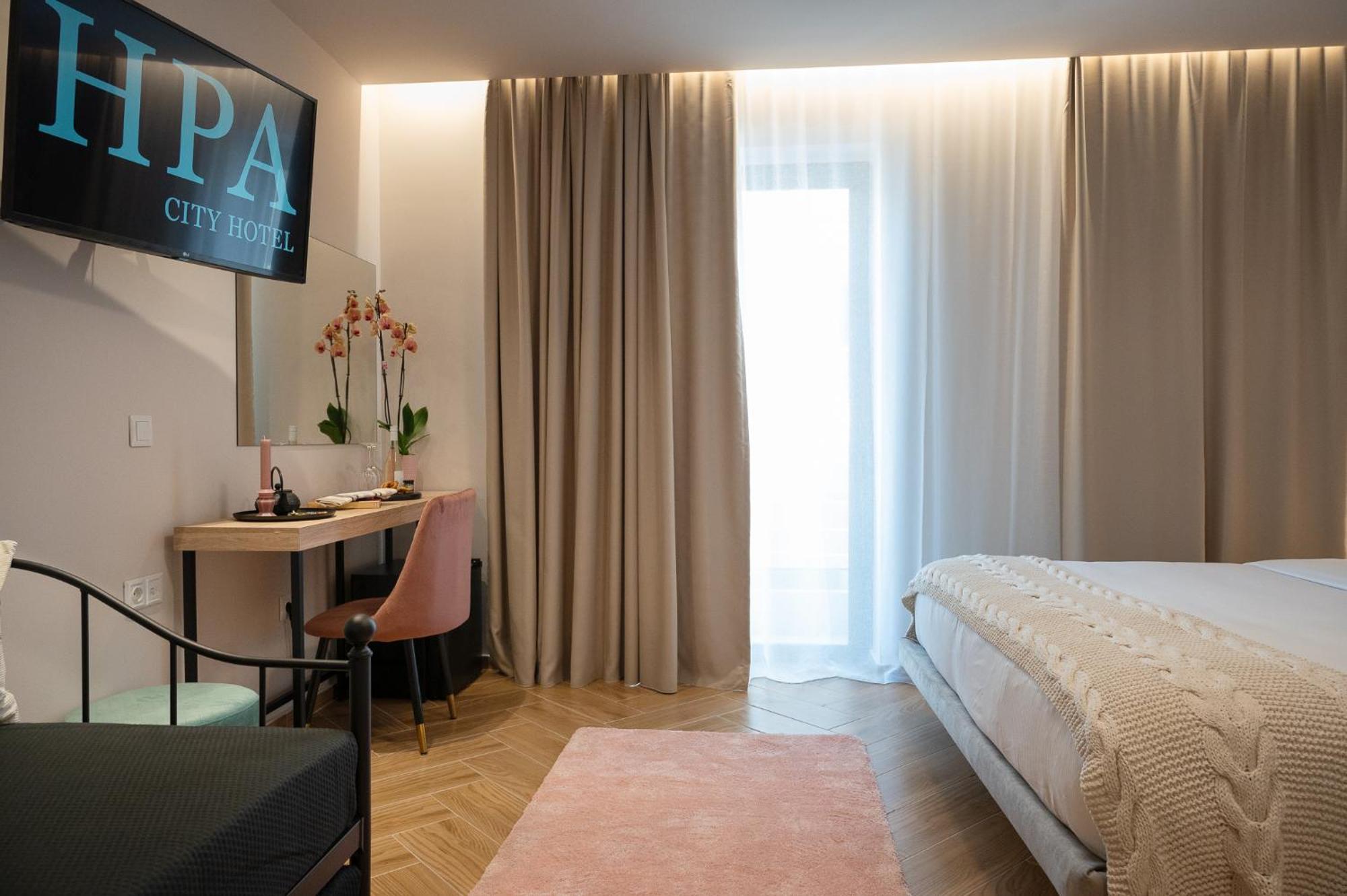 Ira - Ηρα Hotel 칼라마타 외부 사진