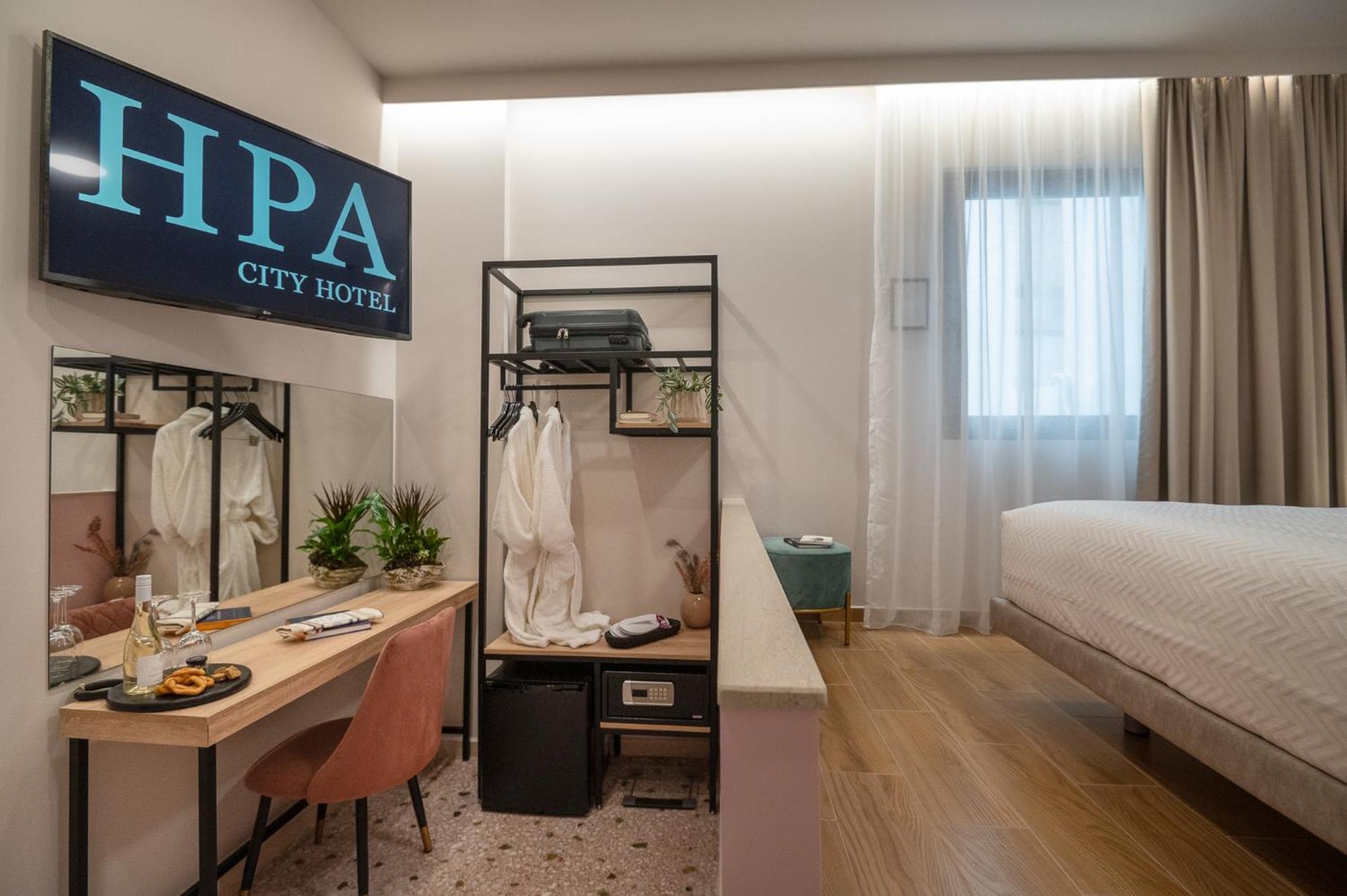 Ira - Ηρα Hotel 칼라마타 외부 사진