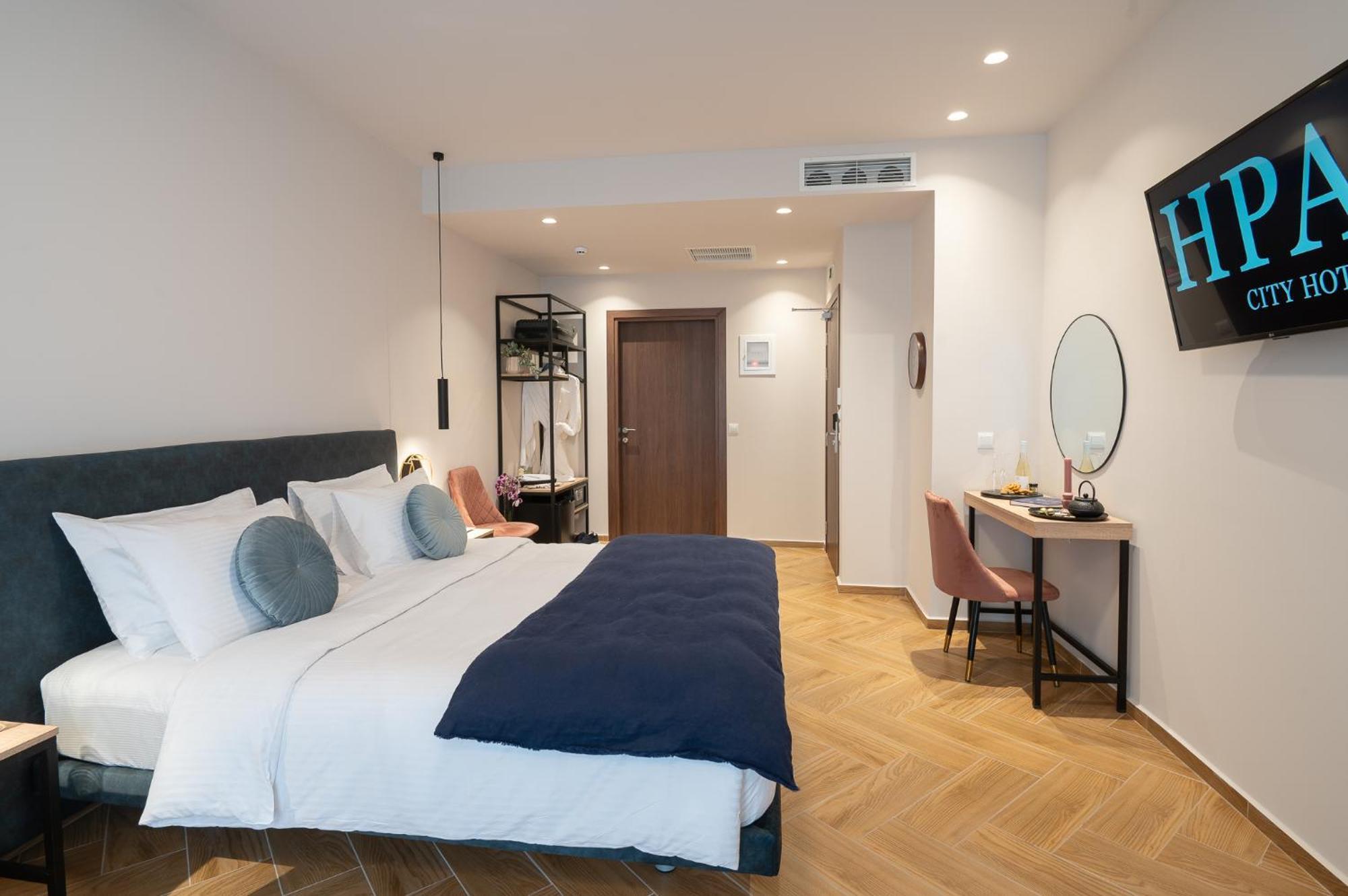 Ira - Ηρα Hotel 칼라마타 외부 사진