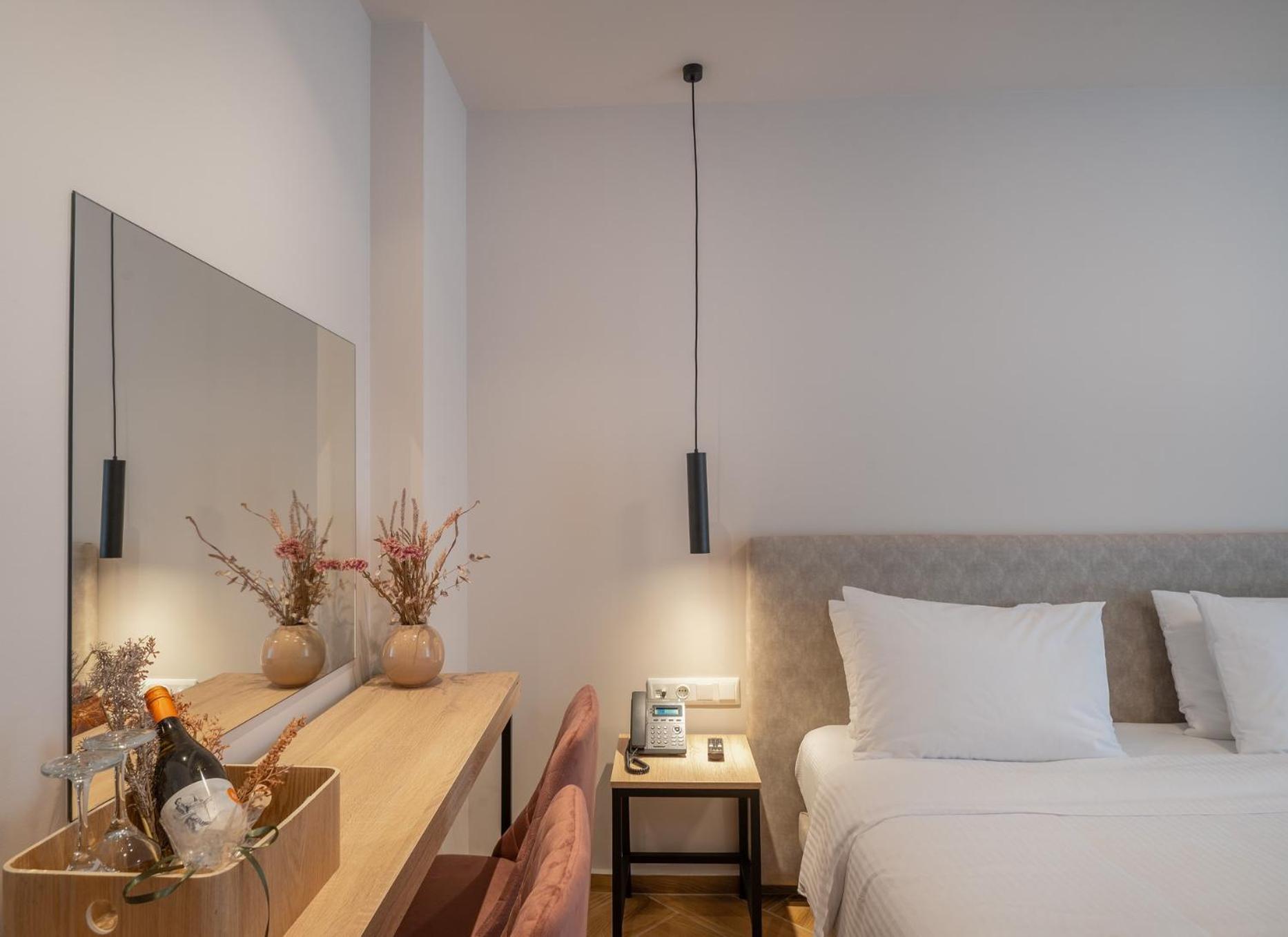 Ira - Ηρα Hotel 칼라마타 외부 사진