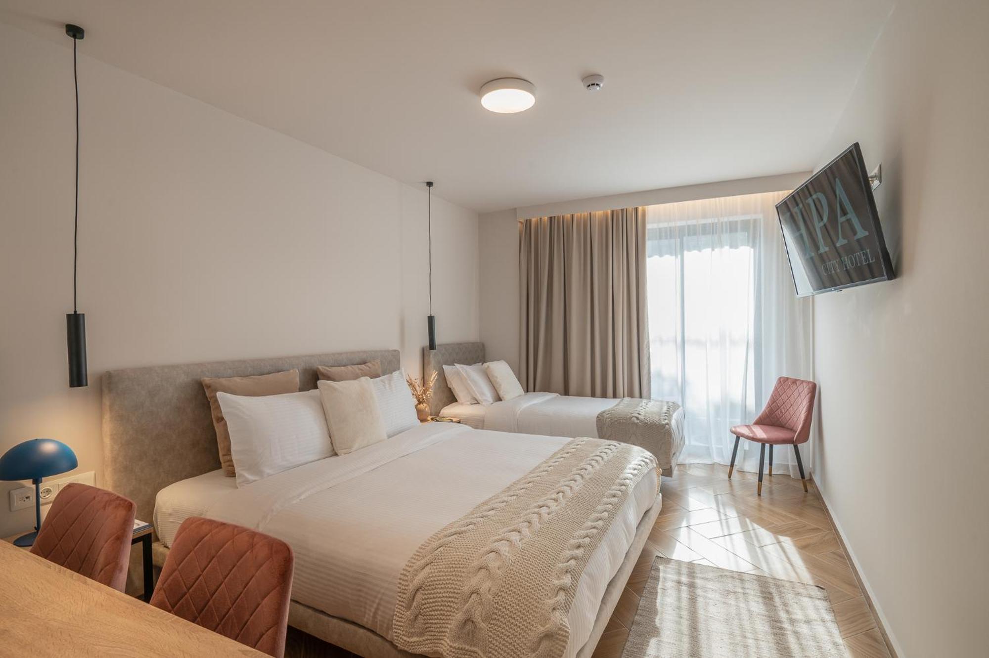 Ira - Ηρα Hotel 칼라마타 외부 사진