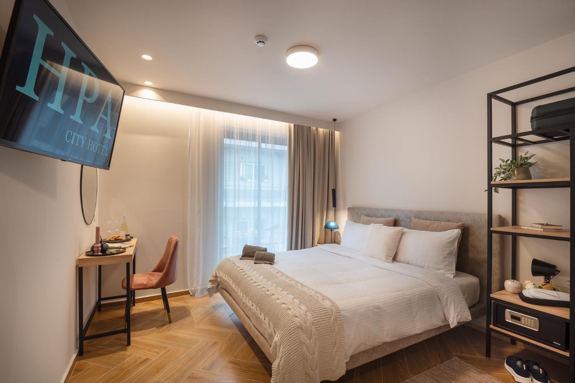 Ira - Ηρα Hotel 칼라마타 외부 사진